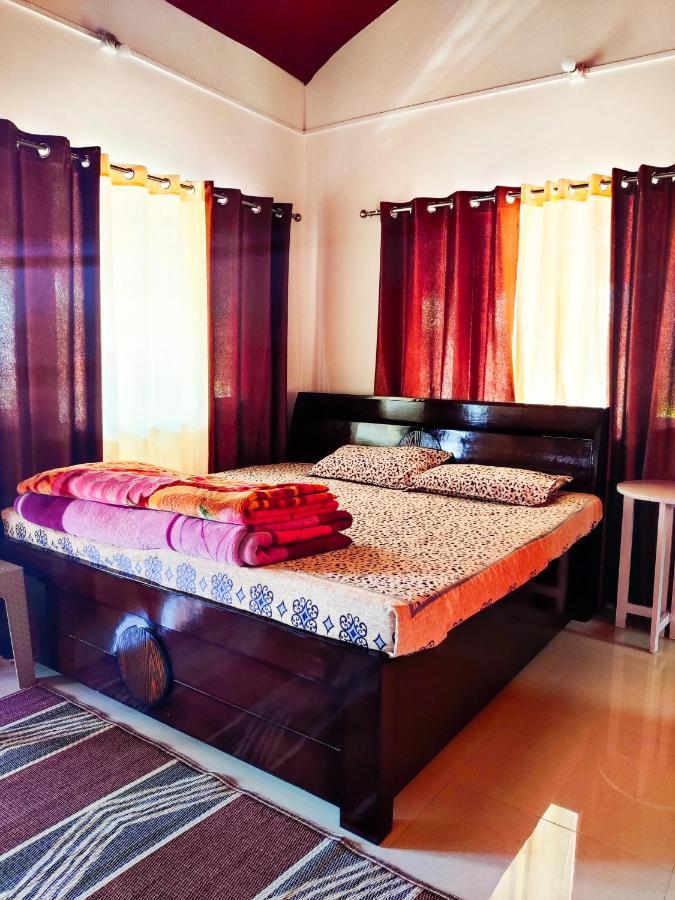 Namaste Homestay 阿尔莫拉 外观 照片